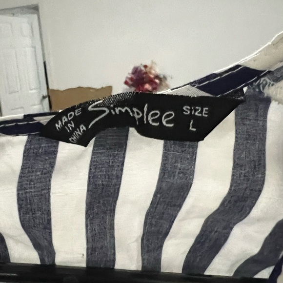 0116 Simplee stripe navy blue ruffle peplum top sz (M) - Picture 7 of 8